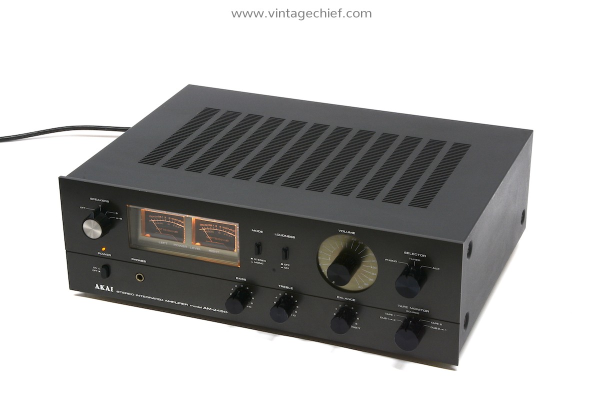 Amplificateur intégré Akai AM-2450 entièrement révisé avec garantie.